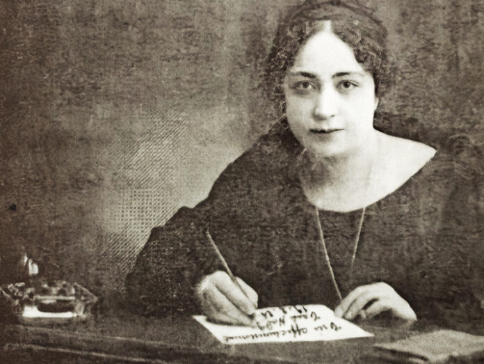 صورة هدى شعراوي